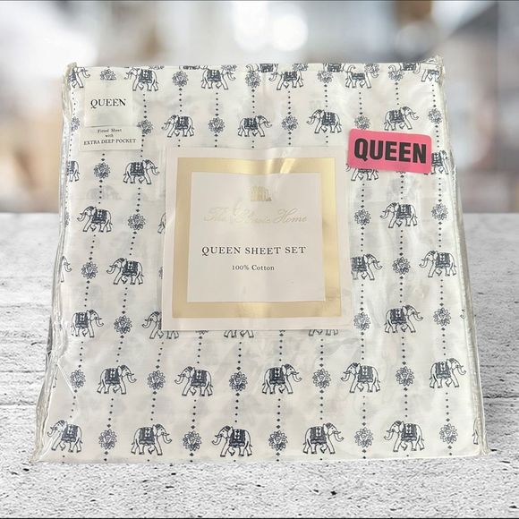 The Classic Home Other - The Classic Home white Blue Elephant Print Queen 4-pc Sheet Set 100% Cotton NEW